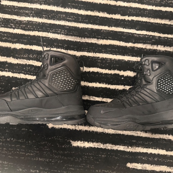 NIKE ACG - Picture 4 of 7